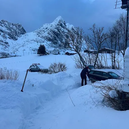 Peaceful Lofoten House Close To Unstad *