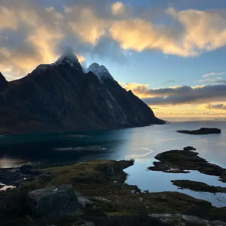 Peaceful Lofoten House Close To Unstad Σπίτι διακοπών *